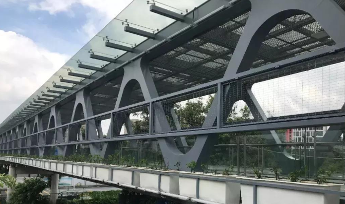广丰县论管桁架结构工程弯管加工防锈处理的方法